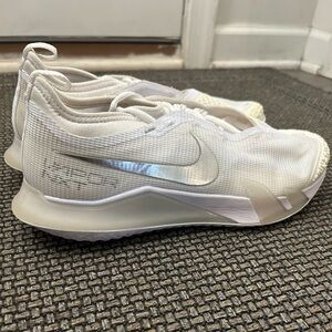 Size 10 Women’s NikeCourt React Vapor NXT White Metallic Silver Tennis shoes